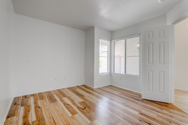 Building Photo - 2079 Poppywood Ave