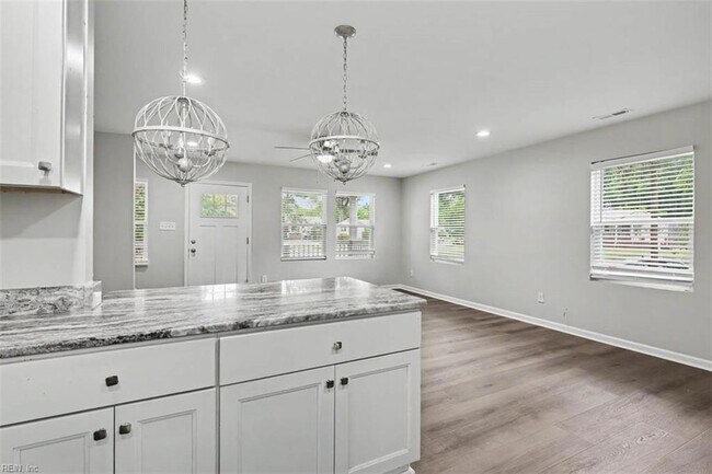 Building Photo - 6324 Grimes Ave