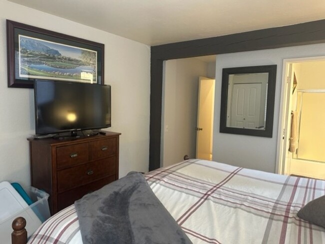 Building Photo - Stunning 2 Bed, 2 Bath Condo at Mammoth Sk...