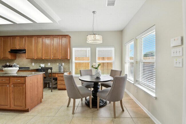 Building Photo - 6538 Ivy Heath Ln