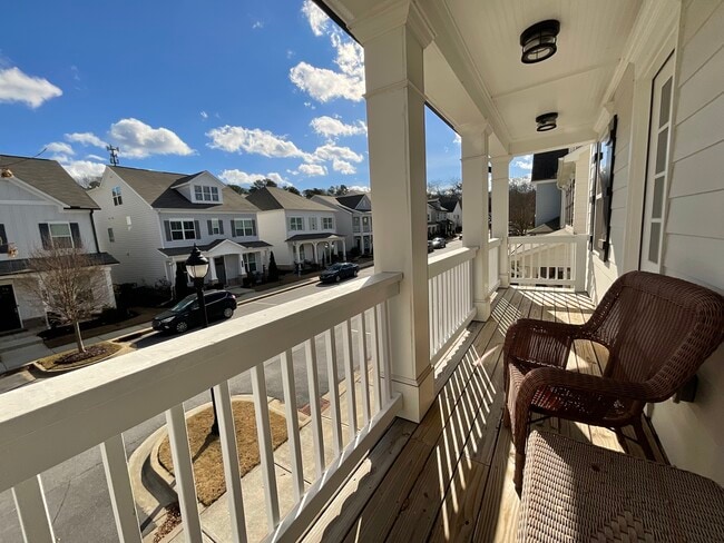 Building Photo - 2308 Echelon Ln