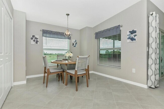 Building Photo - 12550 Galapagos Ct