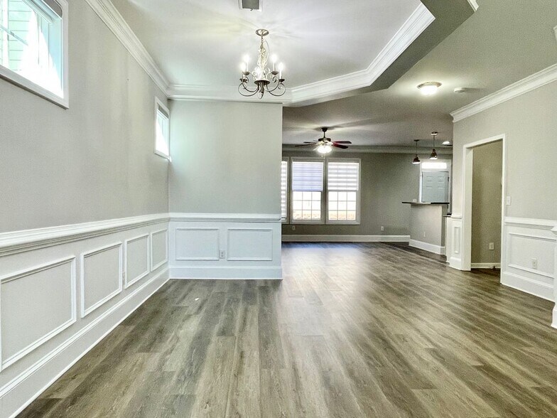 Building Photo - 5471 Boyer Tr NW