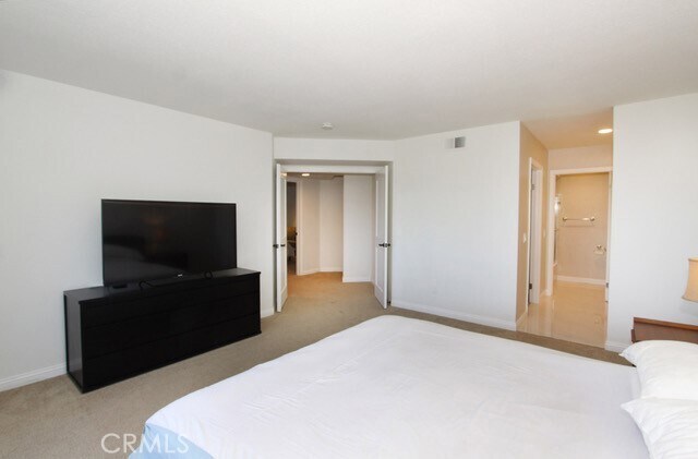 Building Photo - 3005 La Paz Ln