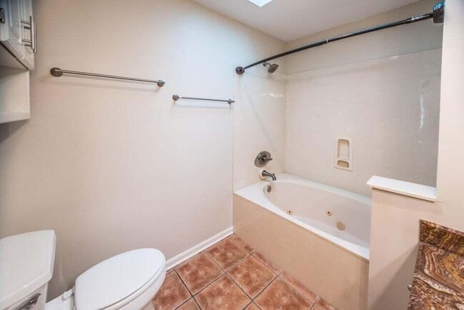 Building Photo - 52 Rue D Honfleur