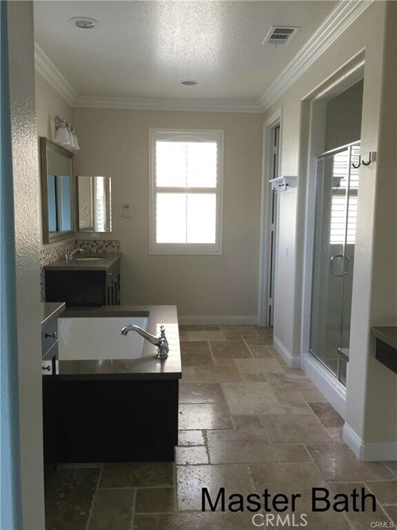 Building Photo - 102 Shadowbrook