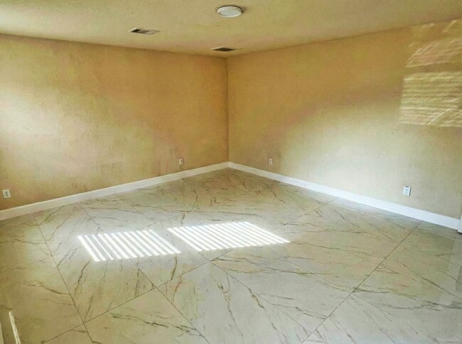 Building Photo - 10314 Moonset Ln