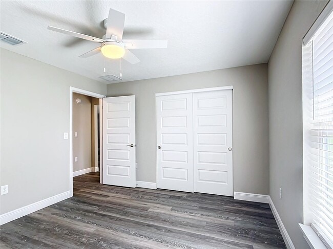 Building Photo - 15 Redwood Trak Trce