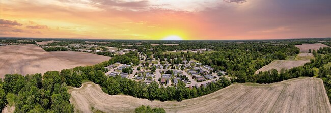 Building Photo - Kingsbrook Estates