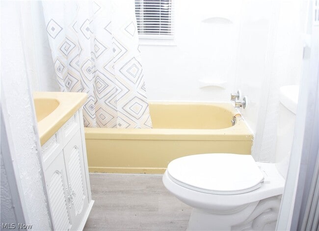 Building Photo - 923 Baughman St