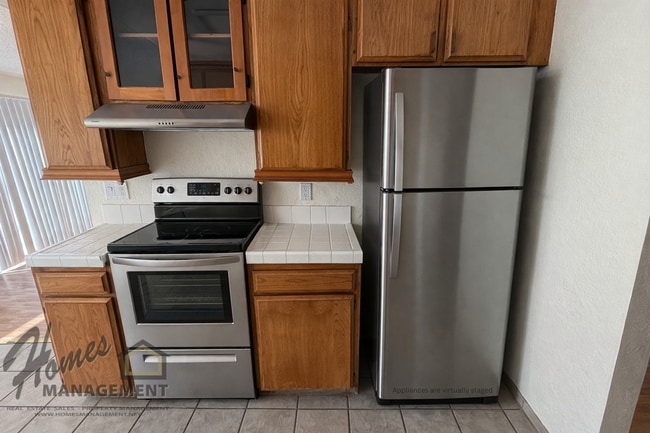 Building Photo - Homes Management - 1 Bedroom Condo in Vermont Villas Community