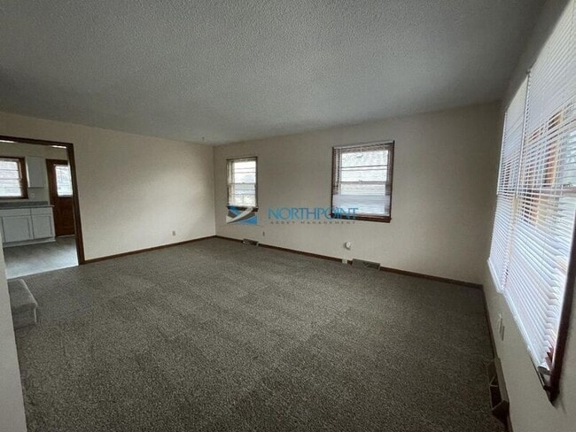 Building Photo - 13207 W 94th St
