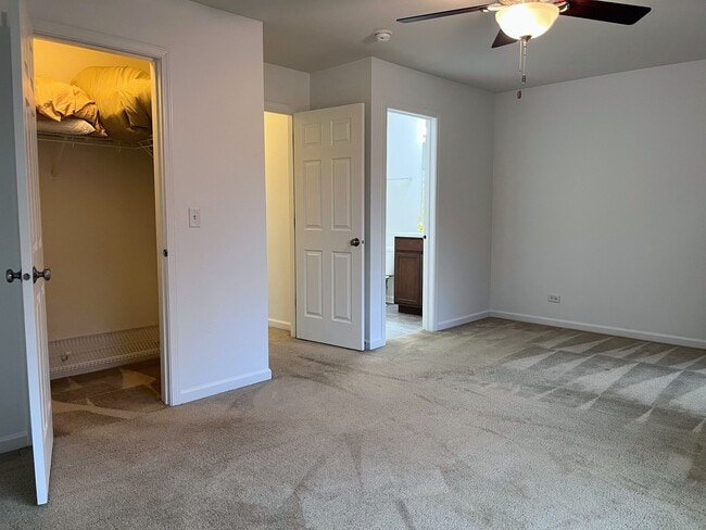 Building Photo - 434 Town Center Blvd