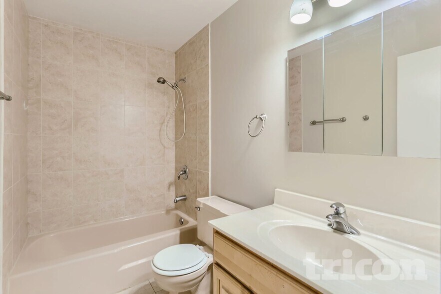 Building Photo - 3124 63rd St