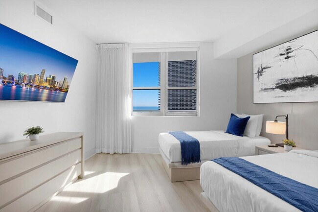 Building Photo - 4111 S Ocean Dr