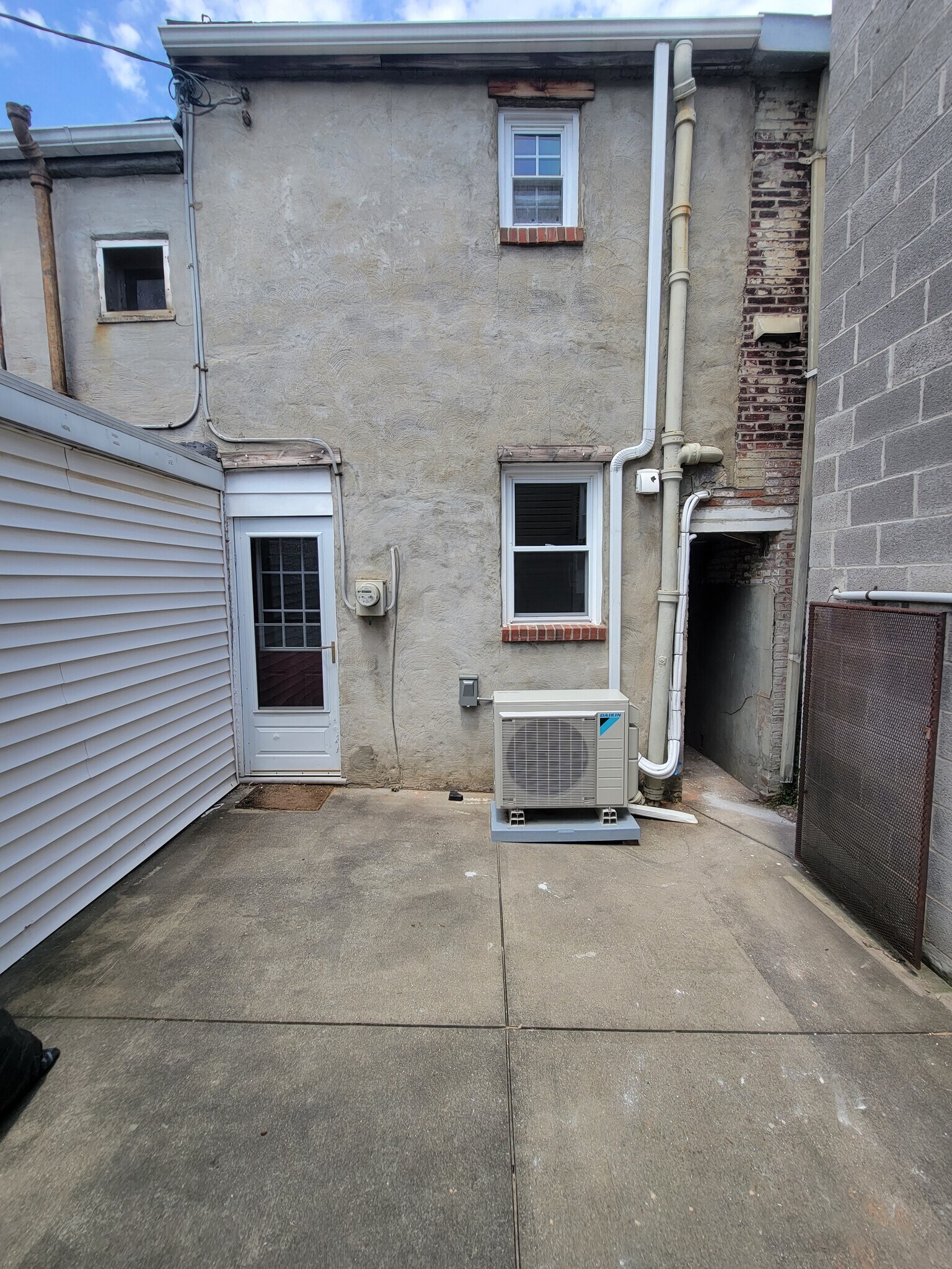 Building Photo - 2221 Choptank Ct