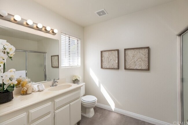 Building Photo - 2061 W Redlands Blvd