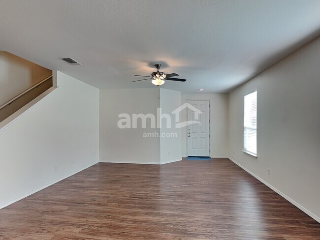 Building Photo - 3942 Legend Pond