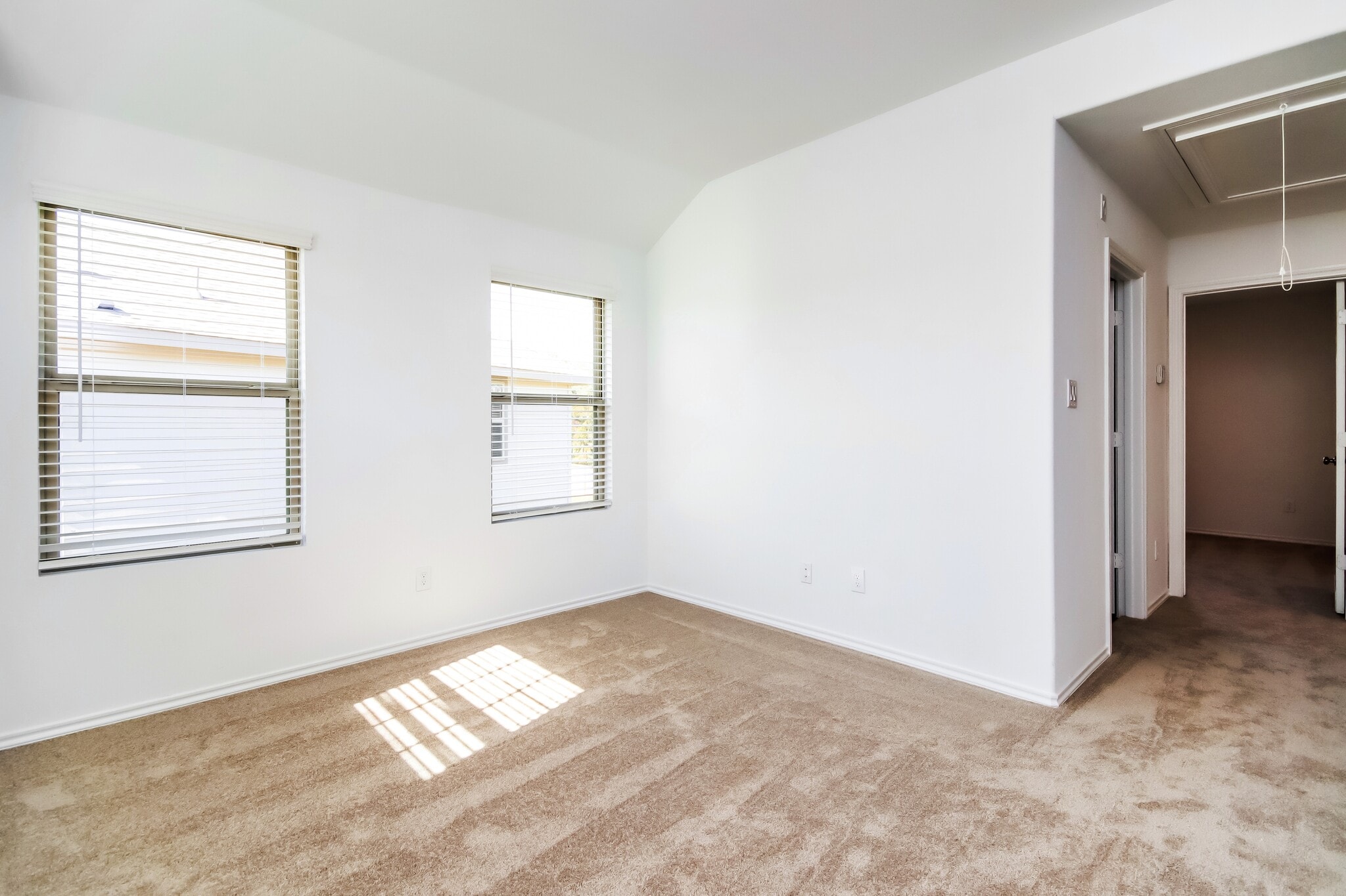 Building Photo - 32722 Orchard Haze Dr