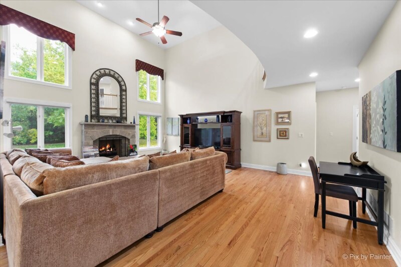 Building Photo - 277 Harvey Ave