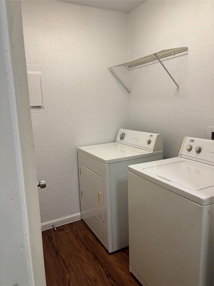 Building Photo - 1210 Southport Dr