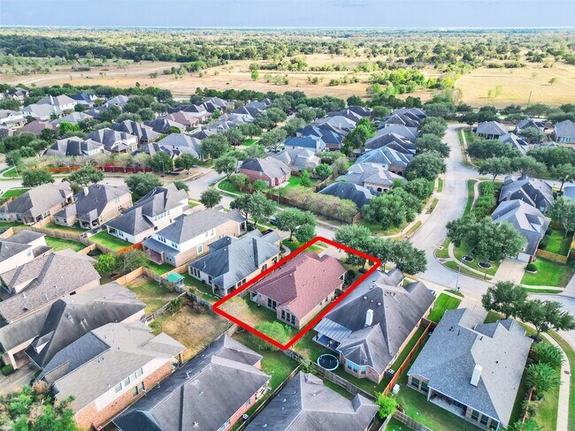 Building Photo - 24514 Bella Florence Dr