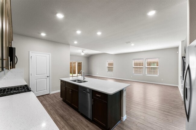 Building Photo - 3120 Kingsgarden Rd