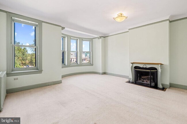 Building Photo - 2444 Eutaw Pl