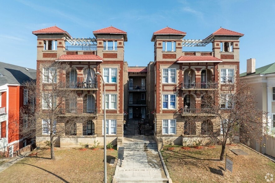 Interior Photo - Katherine Court Apartments