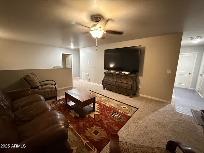 Building Photo - 6014 E Helios Dr