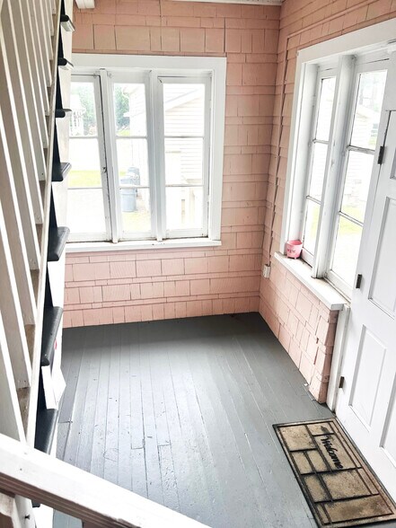 Entrance - 605 Piermont Ave