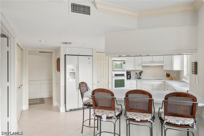 Building Photo - 6849 Grenadier Blvd