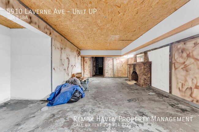 Building Photo - 5910 Laverne Ave