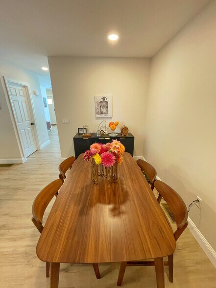 Dining Area - 171 Dunnell Ave