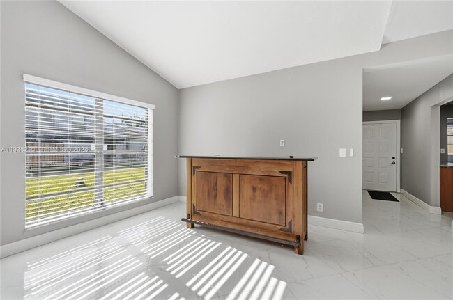 Building Photo - 1401 NW 97th Terrace