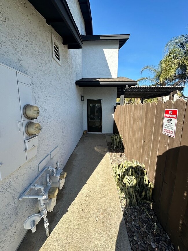 Building Photo - Remodeled 2 Story 3BR/2BA House with Vinyl plank flooring, Fenced backyard & 2 Car garage and more!