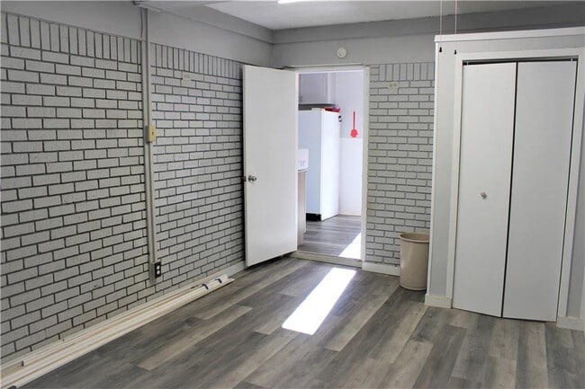 Building Photo - 2303 Towbridge Cir