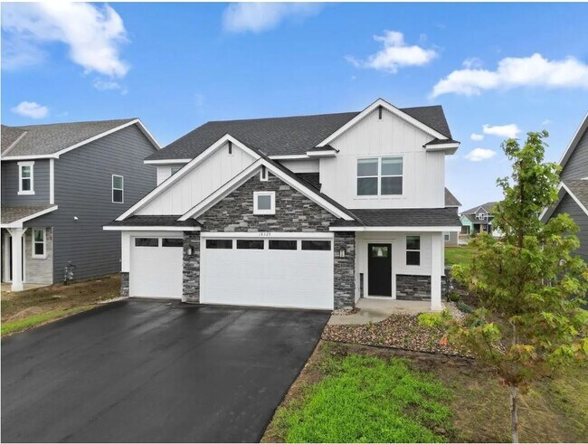 Building Photo - 18325 Gladiator Dr