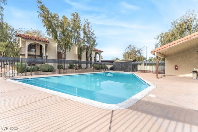 Building Photo - 4441 Rich Dr