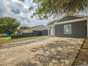 Building Photo - 4111 Sunrise Terrace Dr
