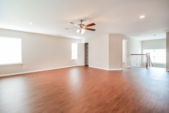 Building Photo - 18114 Shady Cypress Ln