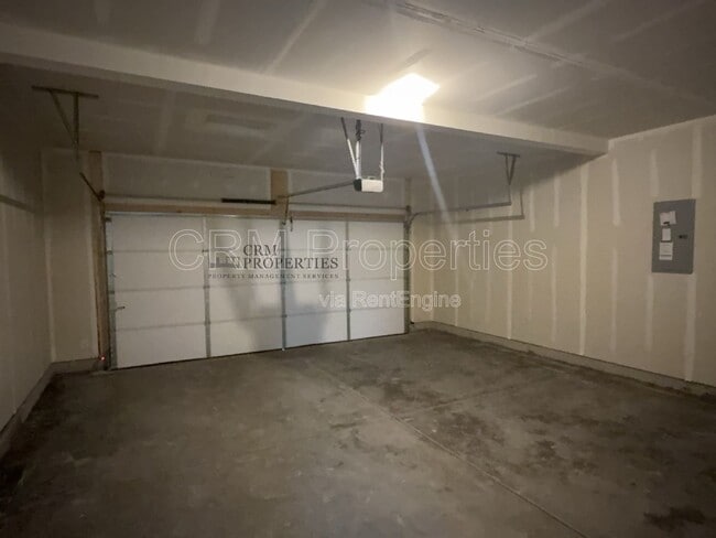 Building Photo - 809 Oyster Bay Dr