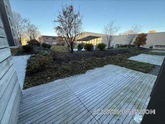 Building Photo - 55 Brighton Ave