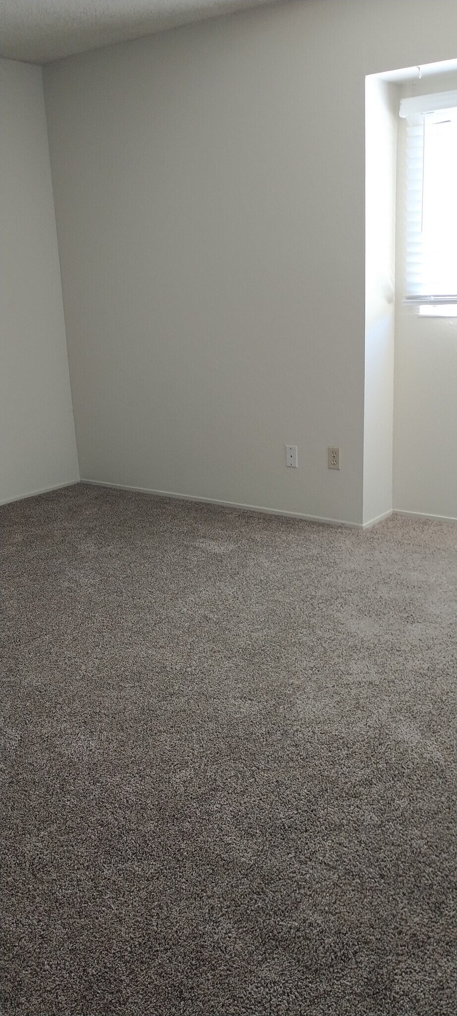 Building Photo - 122 Del Norte Ct