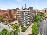 Building Photo - 552 N Neville St