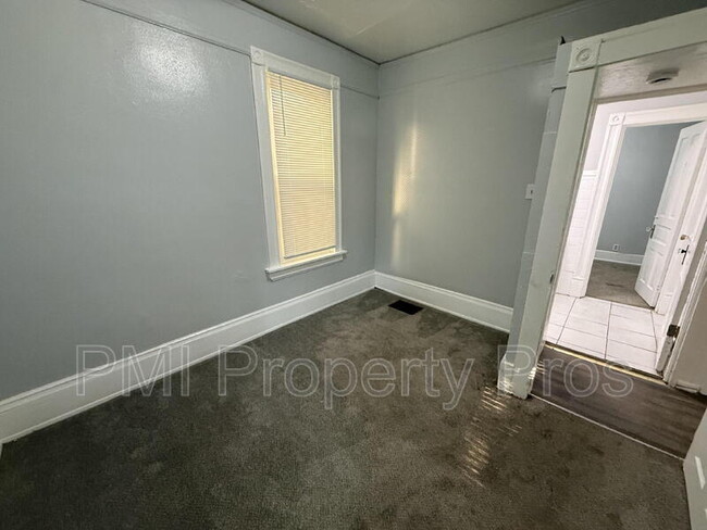 Building Photo - 1939 N 37th St