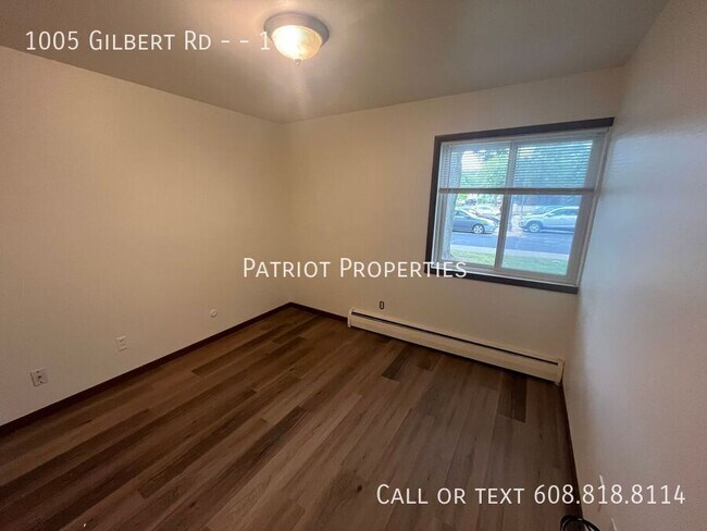 Building Photo - 1005 Gilbert Rd