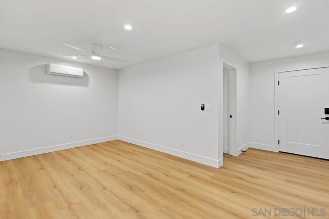 Building Photo - 4264 42nd St