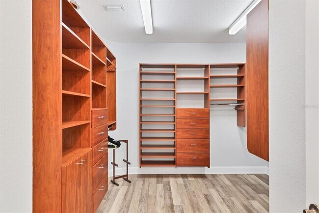 Building Photo - 5445 46th Ct W