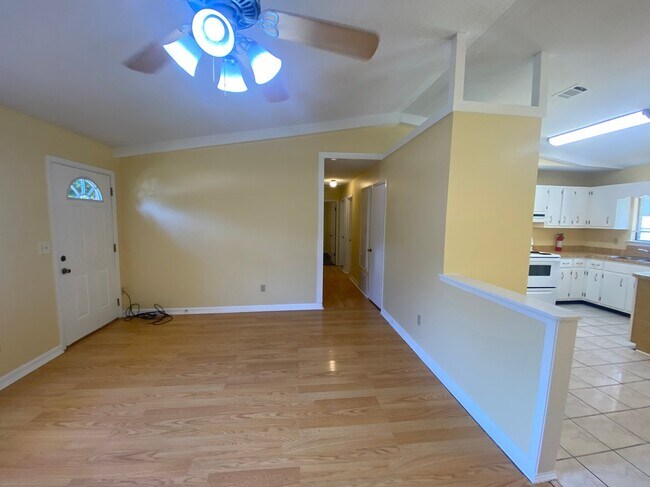 Building Photo - 3235 Auburn Pkwy